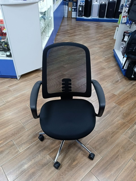 Кресло офисное Luxury YF-501BG black 1шт. (упакованы по 2шт.) купить по самой низкой цене