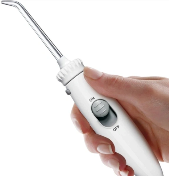 Ирригатор полости рта WaterPik WF-100 EU, белый (6 насадок, 650мл, питание от сети) купить по самой низкой цене