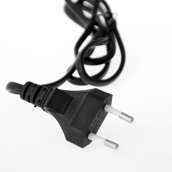 Сушка для обуви Media-Tech MT6506 (внутренняя, 8Вт, УФ-излучение, дл. кабеля 1.4м, автоматическое отключение) купить по самой низкой цене