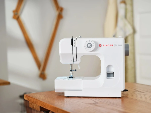 Швейная машина Singer M1005  (электромеханическая) купить по самой низкой цене
