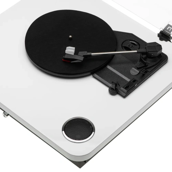 Проигрыватель виниловых пластинок  Adler AD 1914white (33/45/78 rpm, BT5.4, 2*0.8W, USB, RCA) купить по самой низкой цене