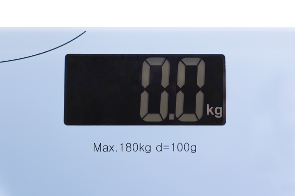 Весы напольные VIVAX PS-158W (электрон,  180/0.1кг, ЖК-экран) 0001365025 купить по самой низкой цене