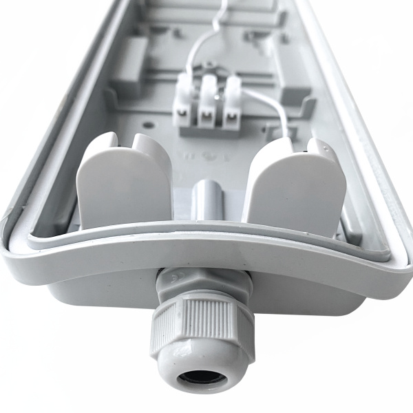 Светильник линейный под LED лампу, ДСП 12-2х10-001, прозрачный (БелТИЗ), IP65 купить по самой низкой цене